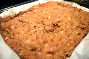 Letting the cake cool 